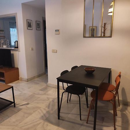 Apartamento San Luis. Plaza De Parking Gratis!!! Sevilha Exterior foto